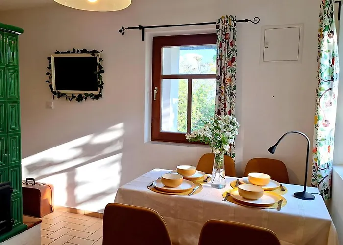 Wild Grape - Vadszolo, Romantic Vineyard House With Garden And View Bytom